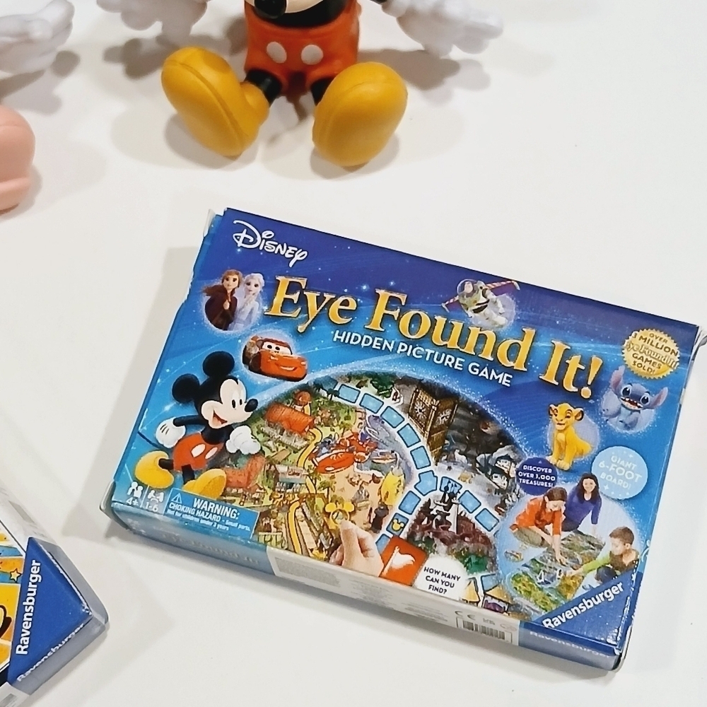 Zuru Mini Brands Disney Store Edition Series 3 Mickey and Minnie Bundle - Picture 4 of 5